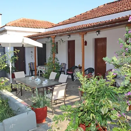 Armonia Apartment *